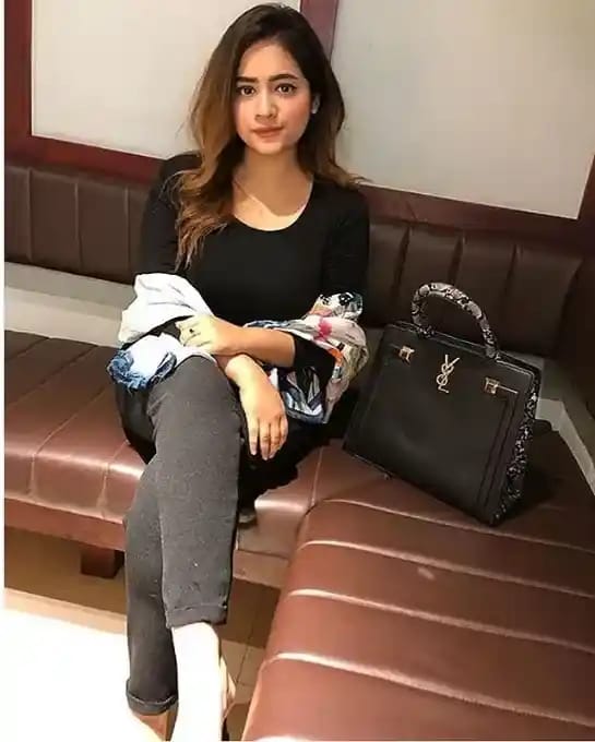 model Call Girls in Lucknow