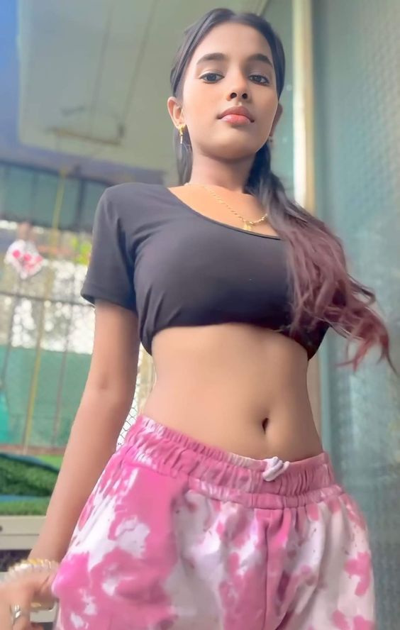 Lucknow Bhabhi Call Girls